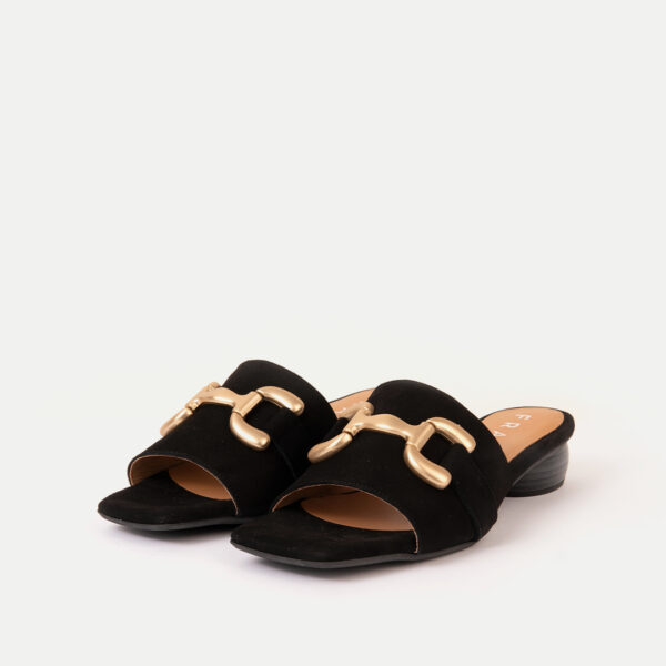 SANDALIA NEGRA 50537